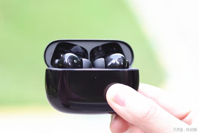 支持測量體溫的耳機(jī)你見過嗎？榮耀Earbuds 3 Pro藍(lán)牙耳機(jī)深度體驗(yàn)